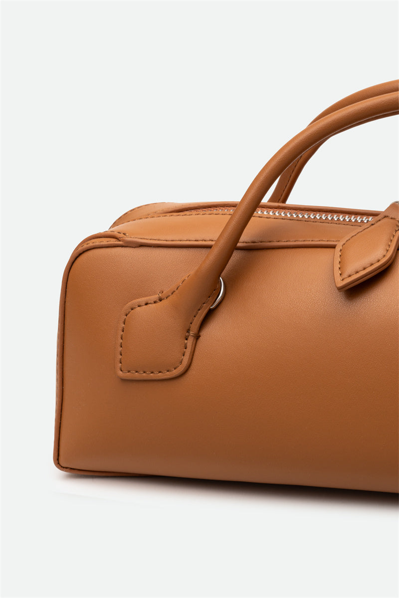 Curve (Alaïa Le Teckel)