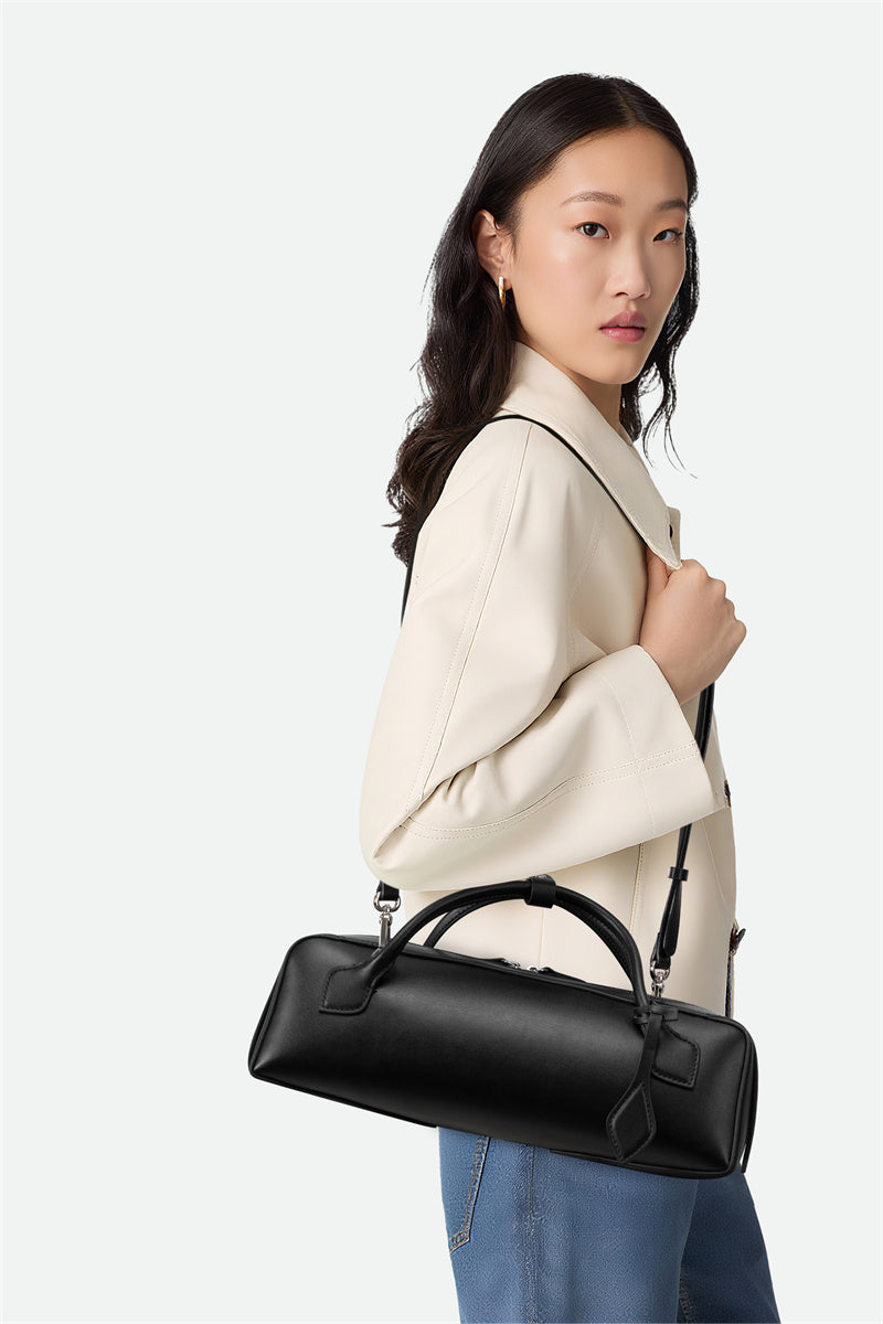 Curve (Alaïa Le Teckel)