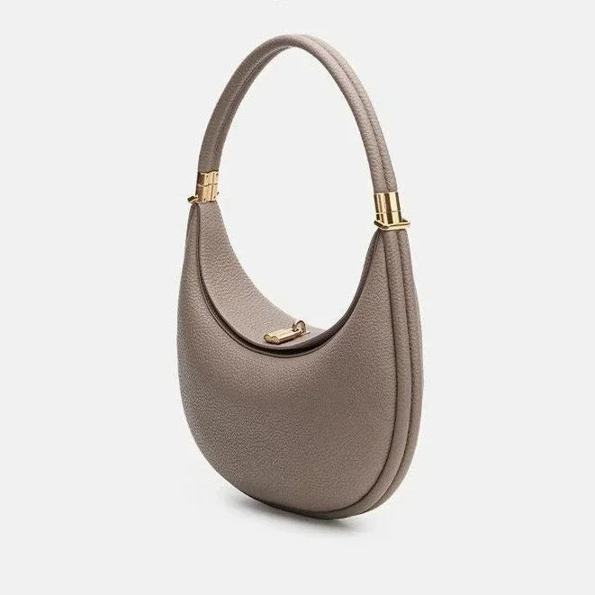 Valentina Todi crescent bag in Camel