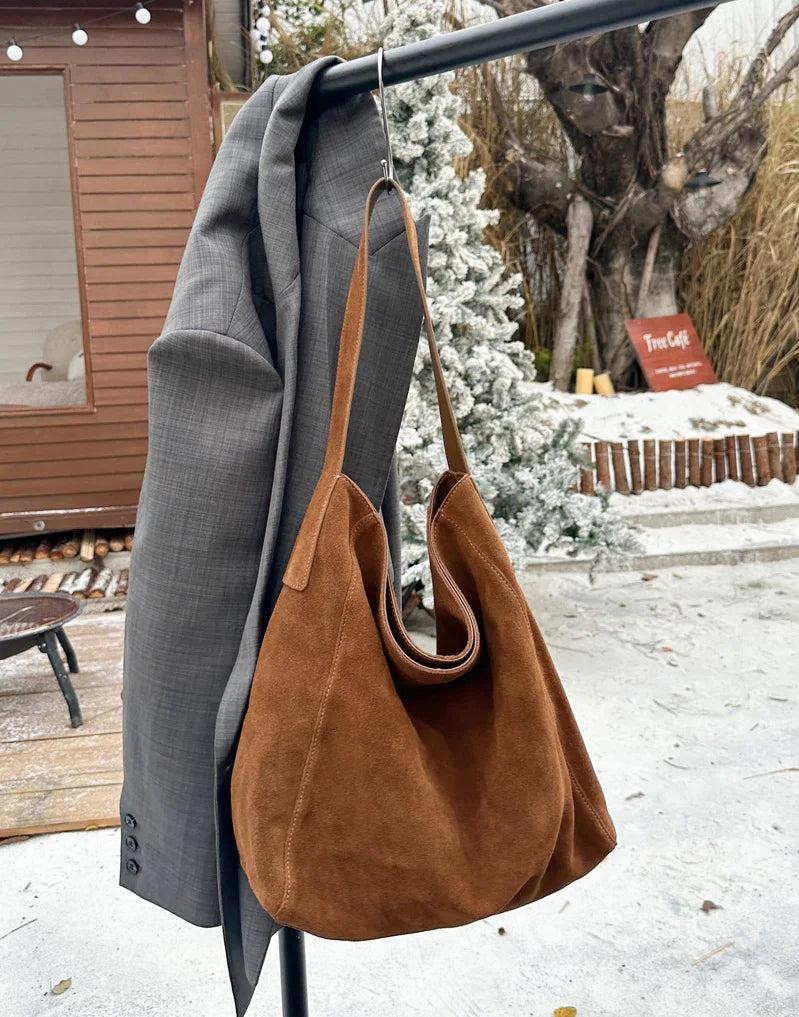 Valentina Fiato bucket bag in Caramel