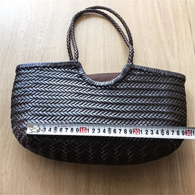 Valentina Lecce tote in Brown, interior