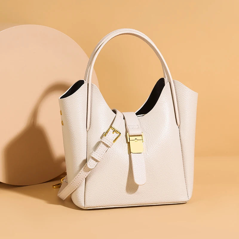 Valentina Muschio tote in Khaki, worn