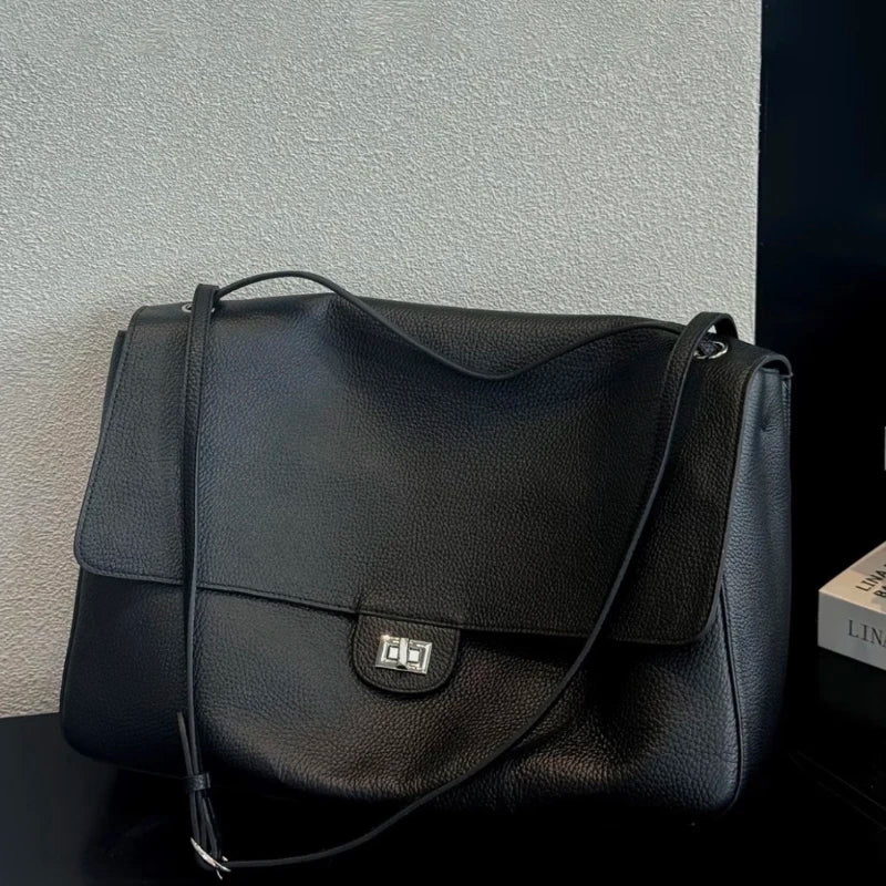 Valentina Brio Large tote in Black, front view