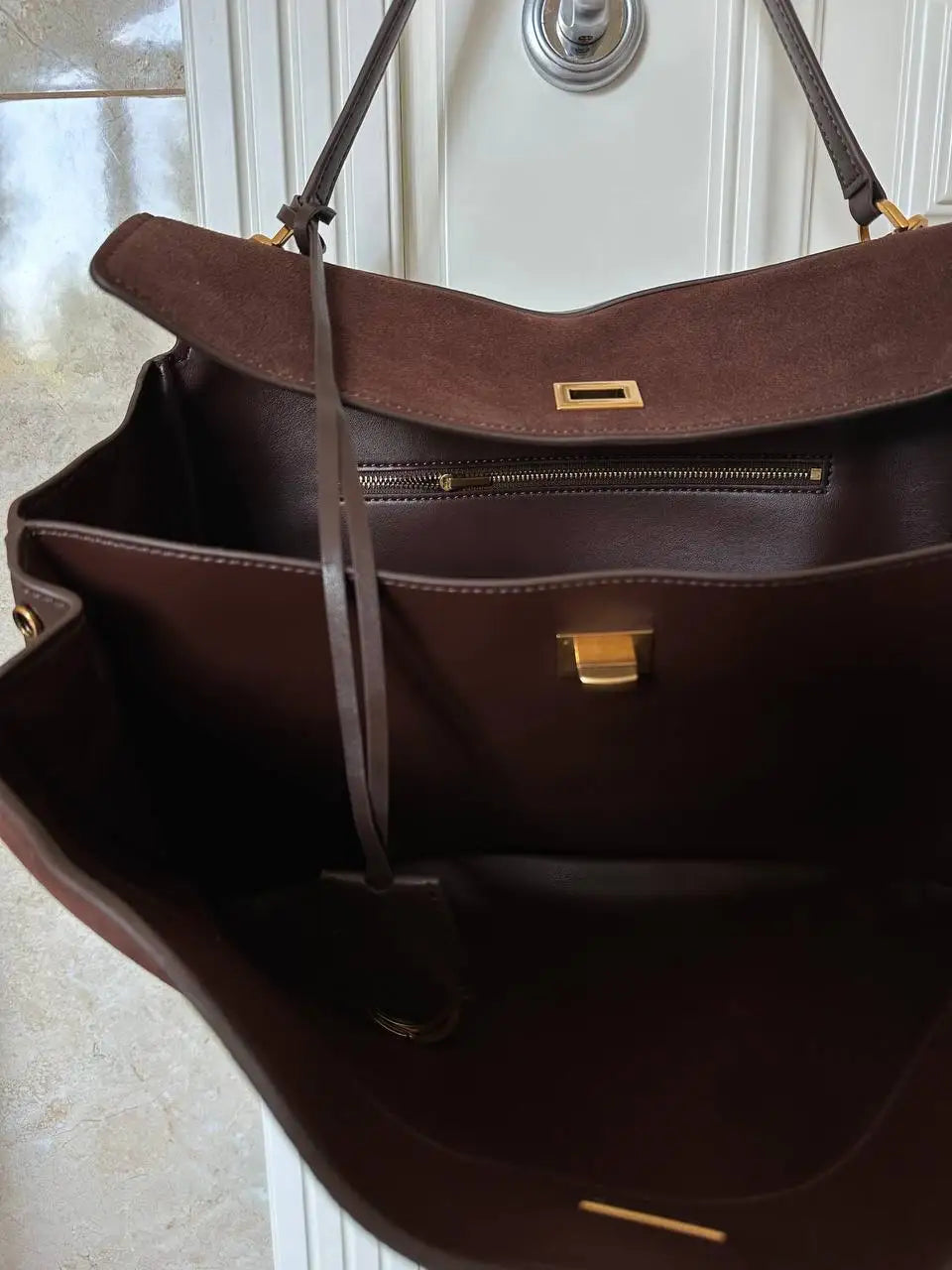 Valentina Dolce Medium tote in Coffee, back view