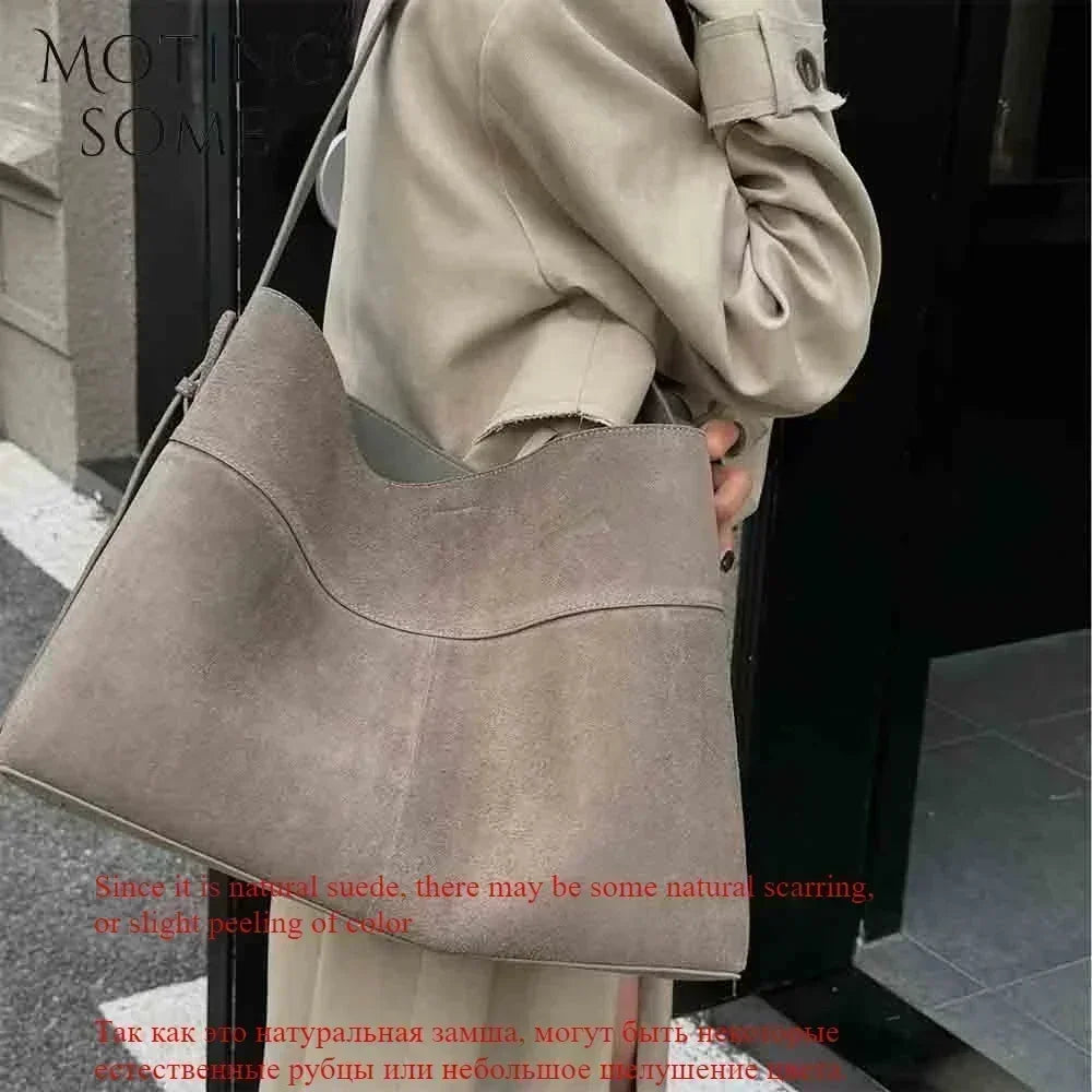 Valentina Elba Small tote in Brown, side view