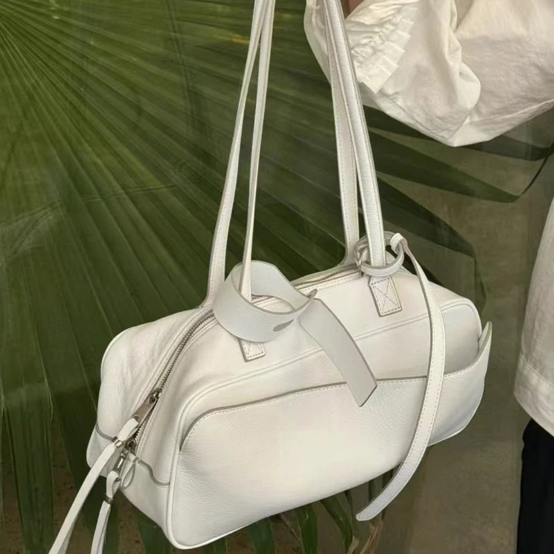 Valentina Treviso Large tote in Mint, back view