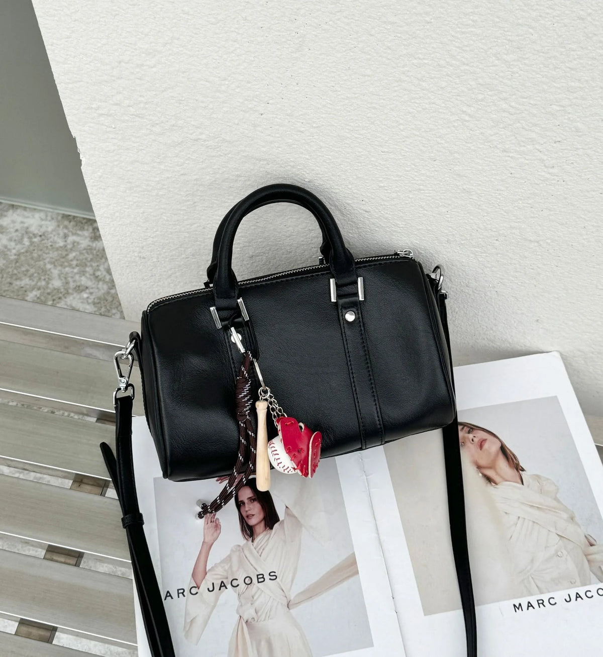 Valentina Miele bowling bag in Black