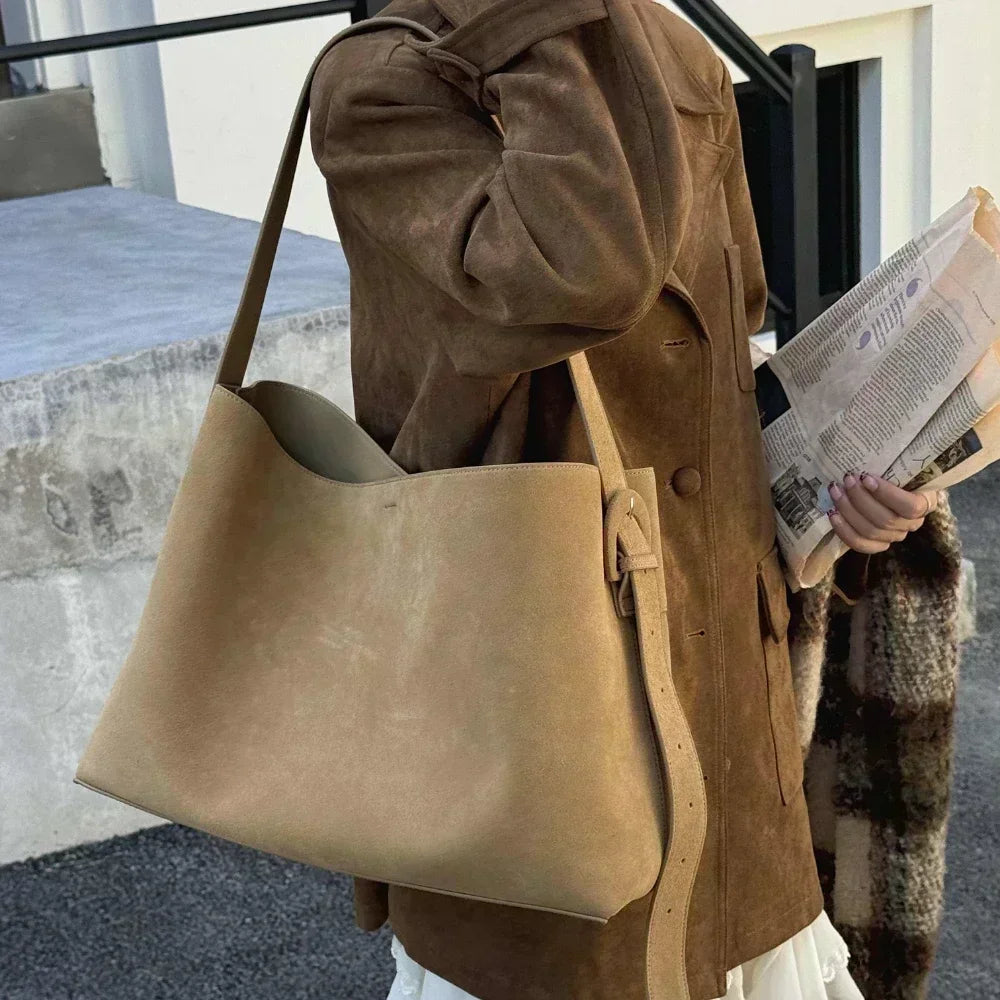 Valentina Elba Large tote in Khaki
