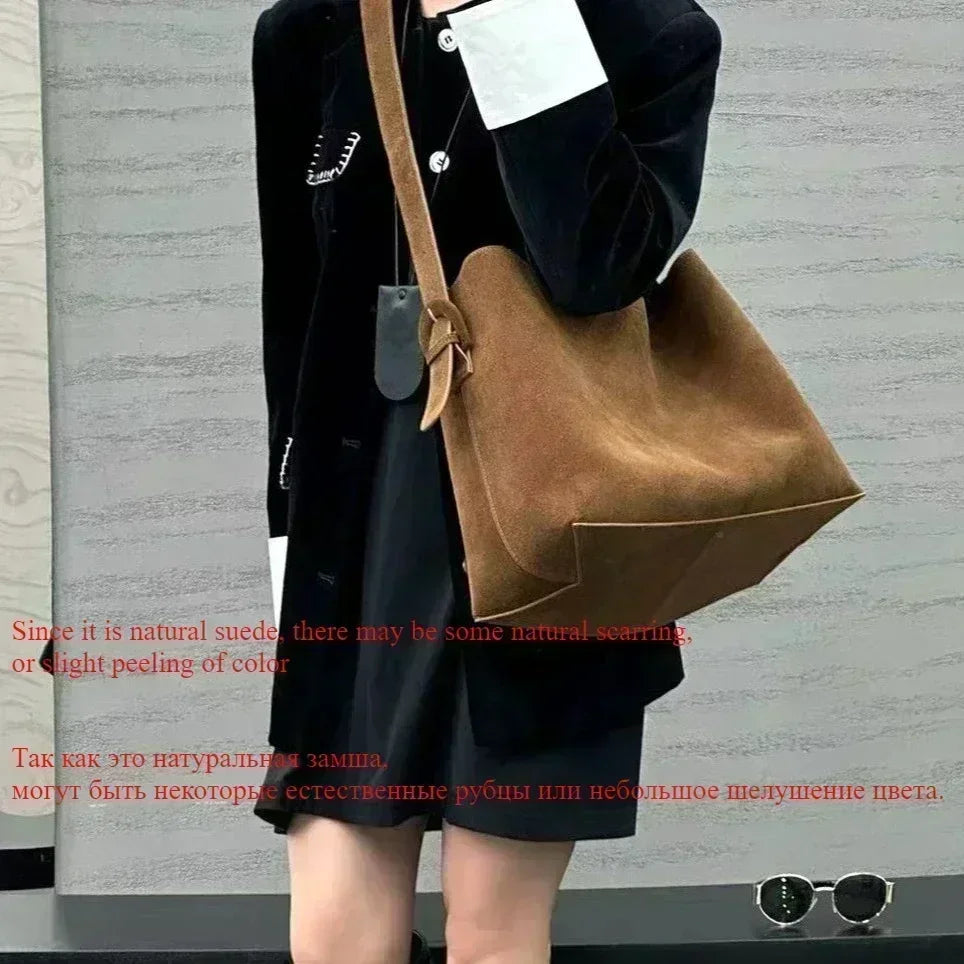 Valentina Elba Small tote in Brown