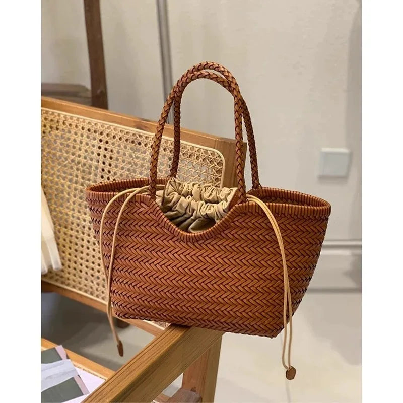 Valentina Alghero tote in Brown, side view