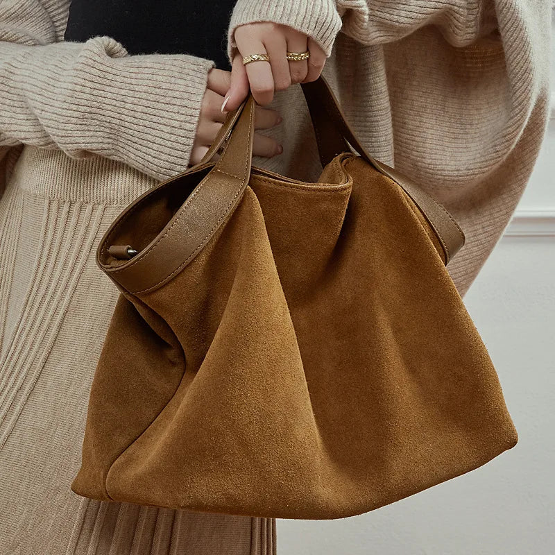 Valentina Forte tote in Brown, side view