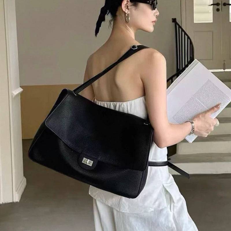 Valentina Brio Mini tote in Army Green, side view