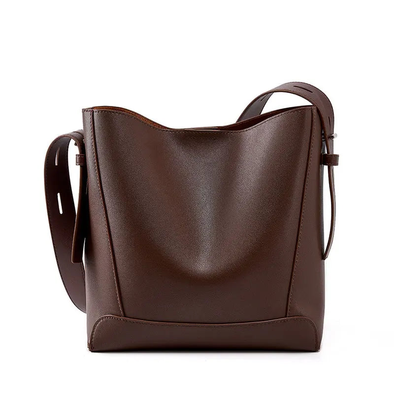 Valentina Calce bucket bag in Coffee