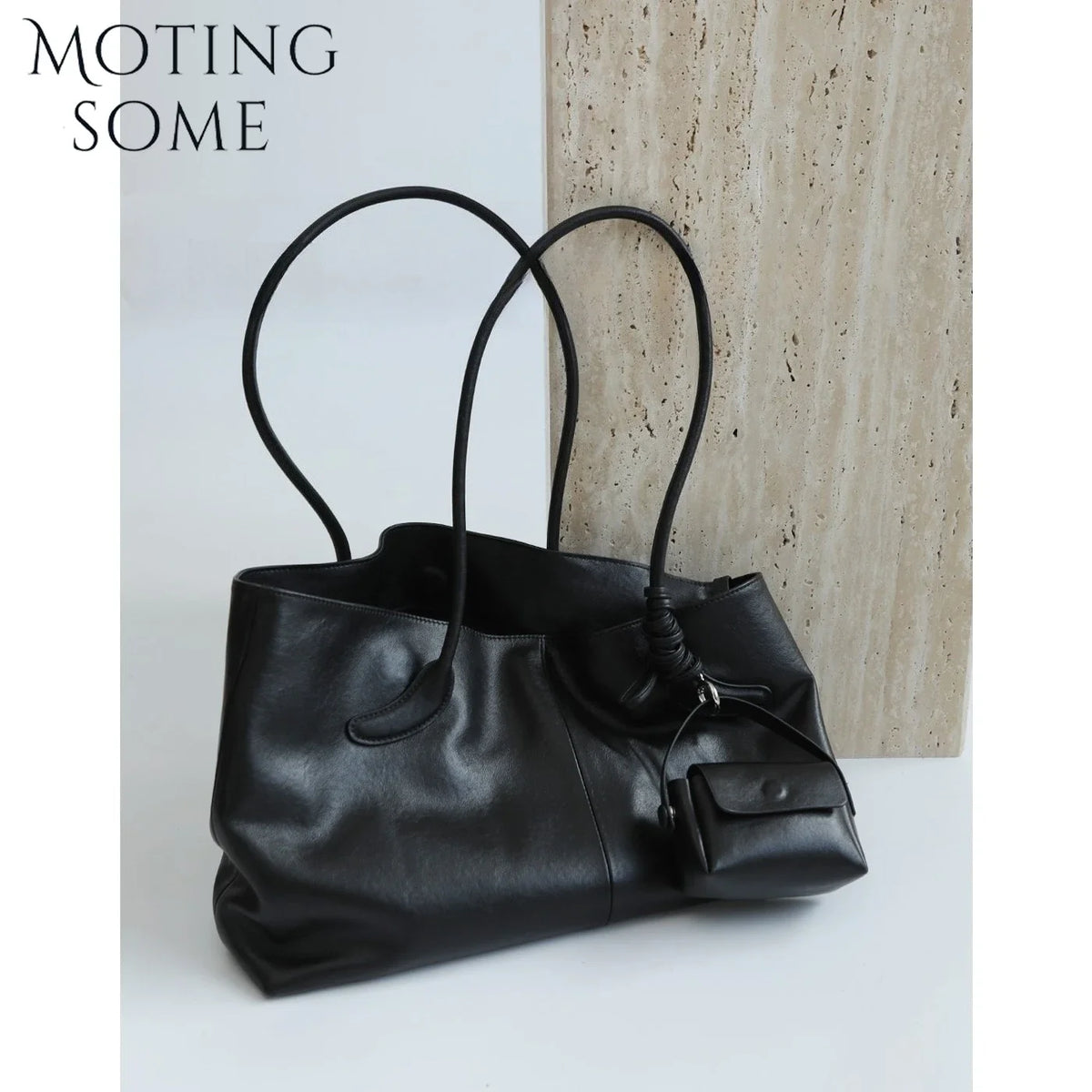 Valentina Nido tote in Coffee, back view