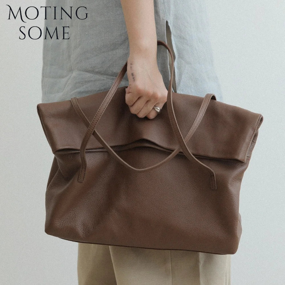 Valentina Ambra tote in Black, detail