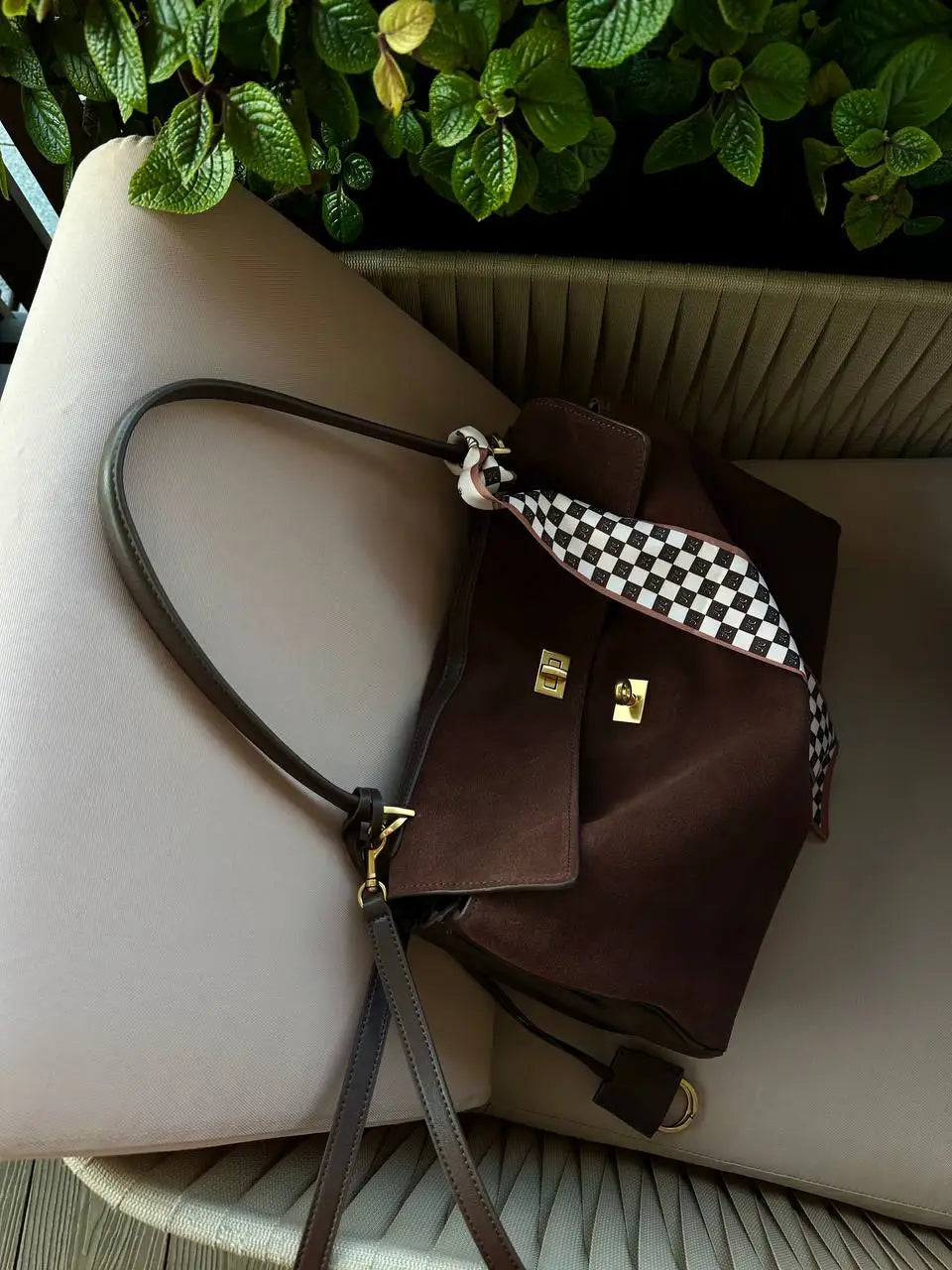 Valentina Dolce Medium tote in Coffee, side view