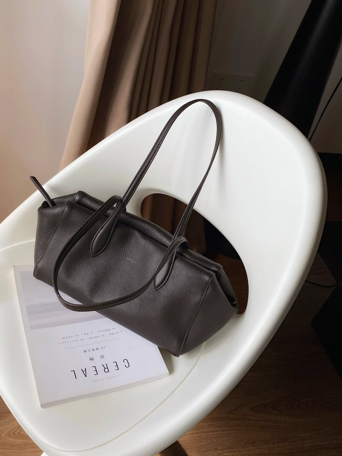 Valentina Modena tote in Coffee