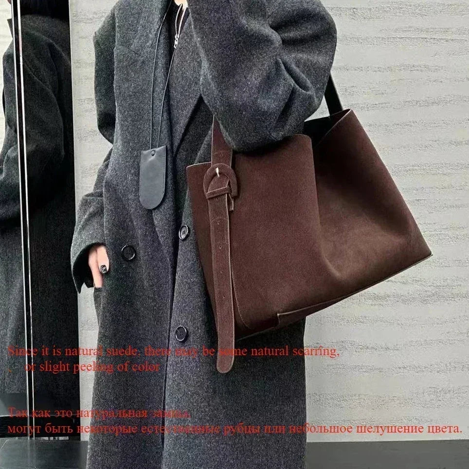 Valentina Elba Small tote in Coffee
