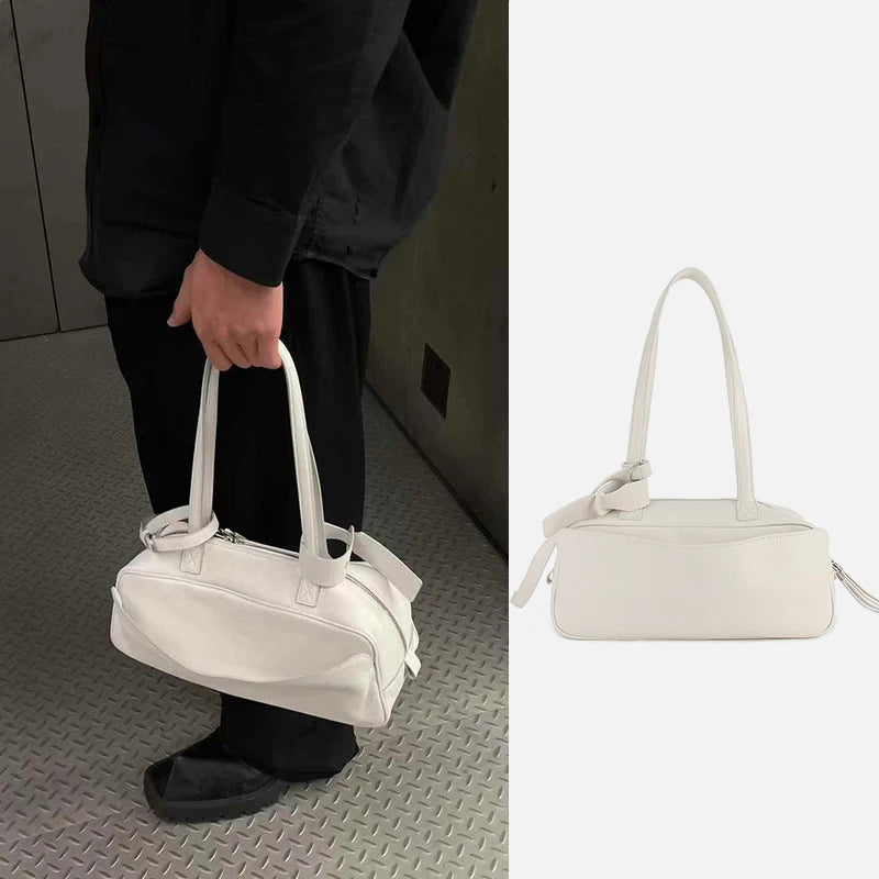 Valentina Treviso Large tote in Mint, worn