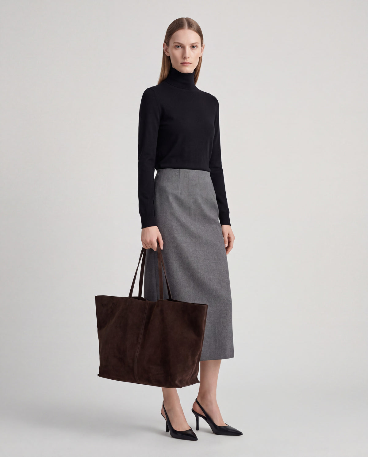 Bello bag in Espresso – worn by model, full length