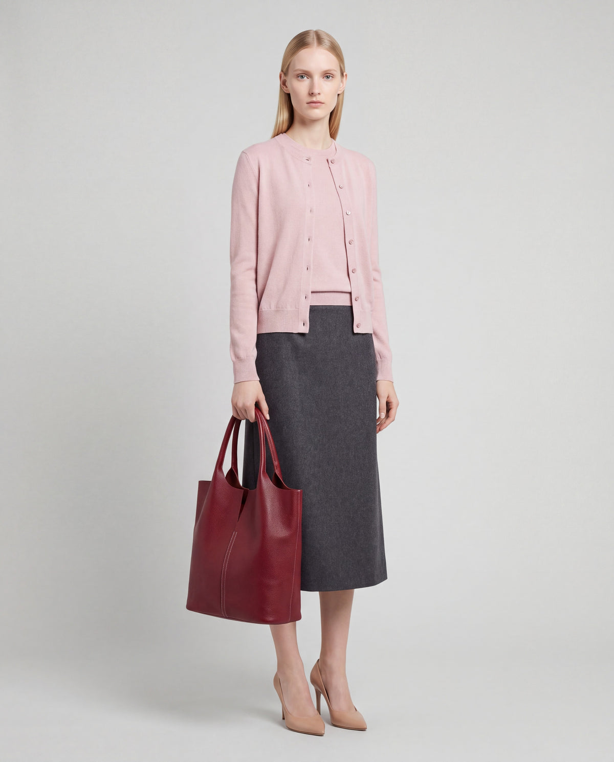 Commute bag in Burgundy – worn by model, full length
