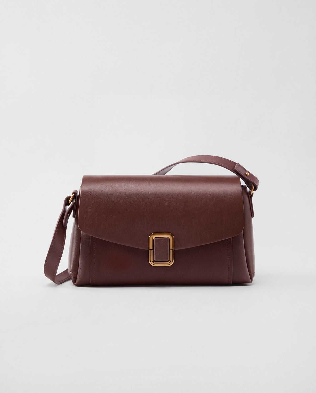 Creta bag in Mahogany – front view