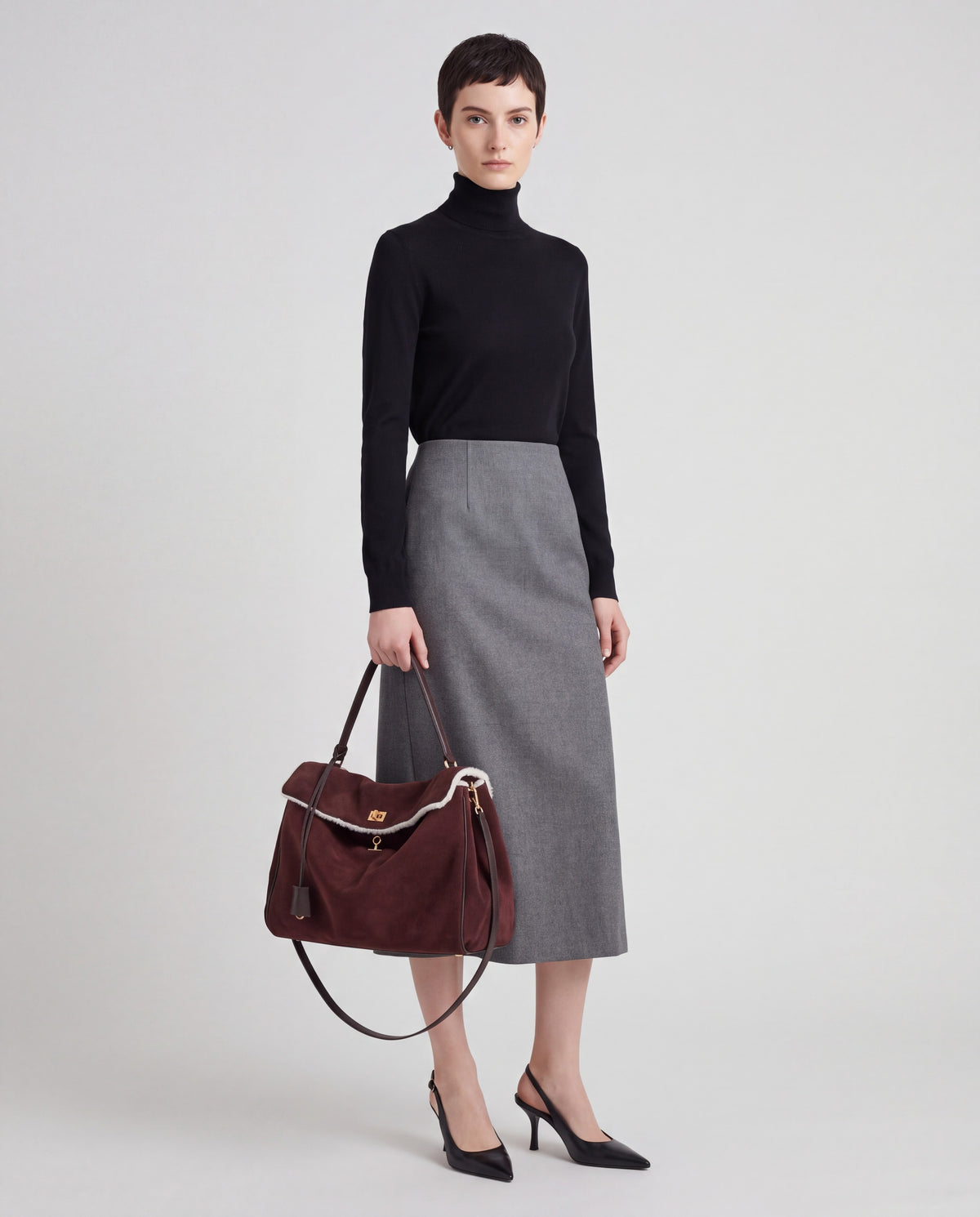 Dolce Large bag in Mahogany – worn by model, full length