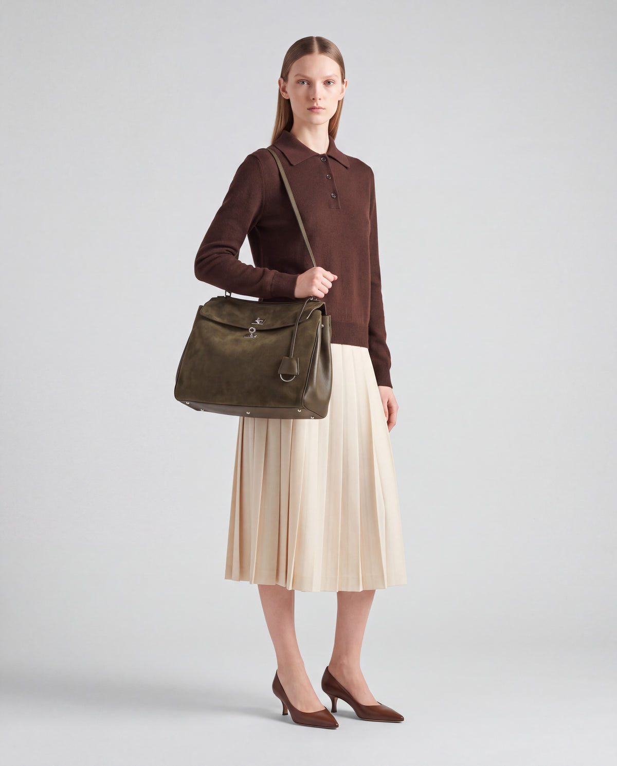 Dolce Large bag in Olive – worn by model, full length