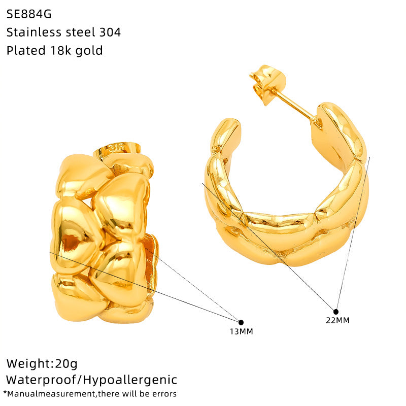 Golden irregular hoop earring size diagram and weight details on white background