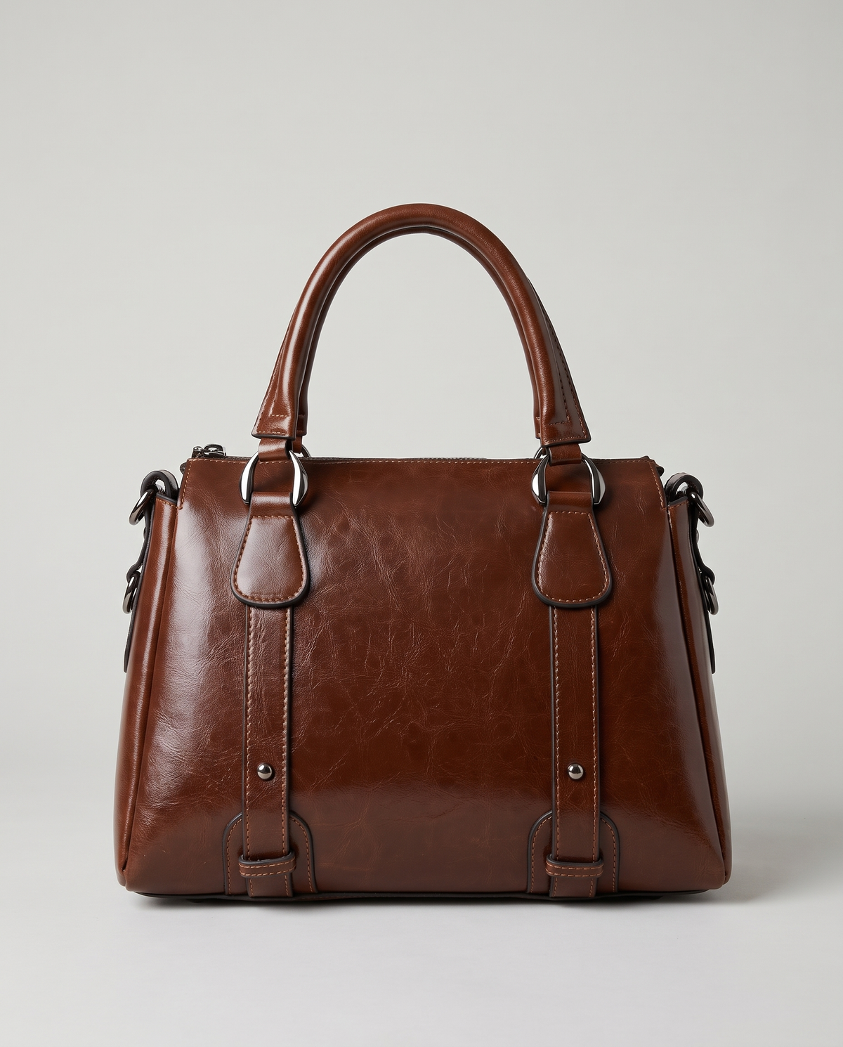 Harlow leather handbag in Coffee – front view