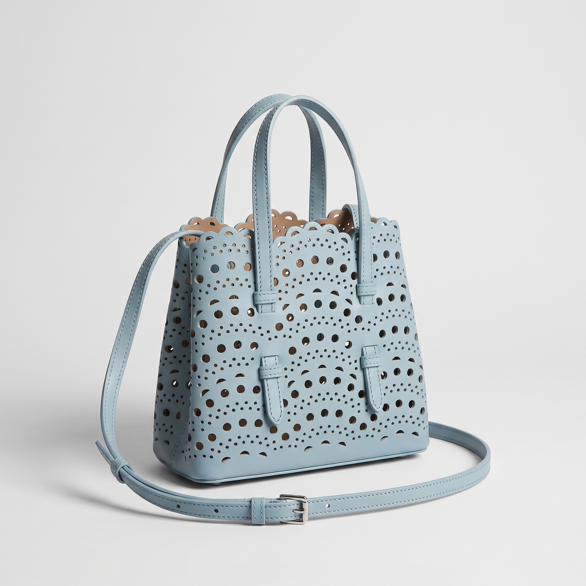 Valentina Urbino Medium tote in Denim