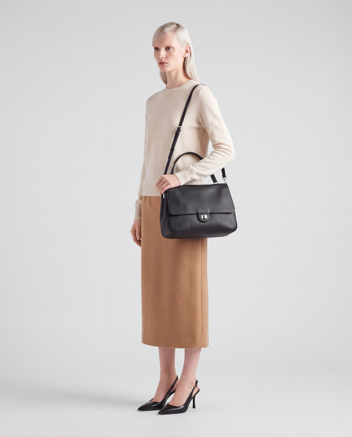 Brio Large – Black
