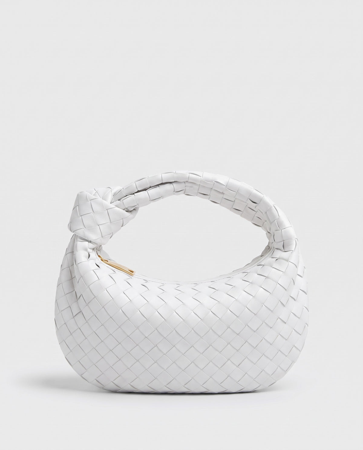 Knot Midi woven leather bag in White – front view