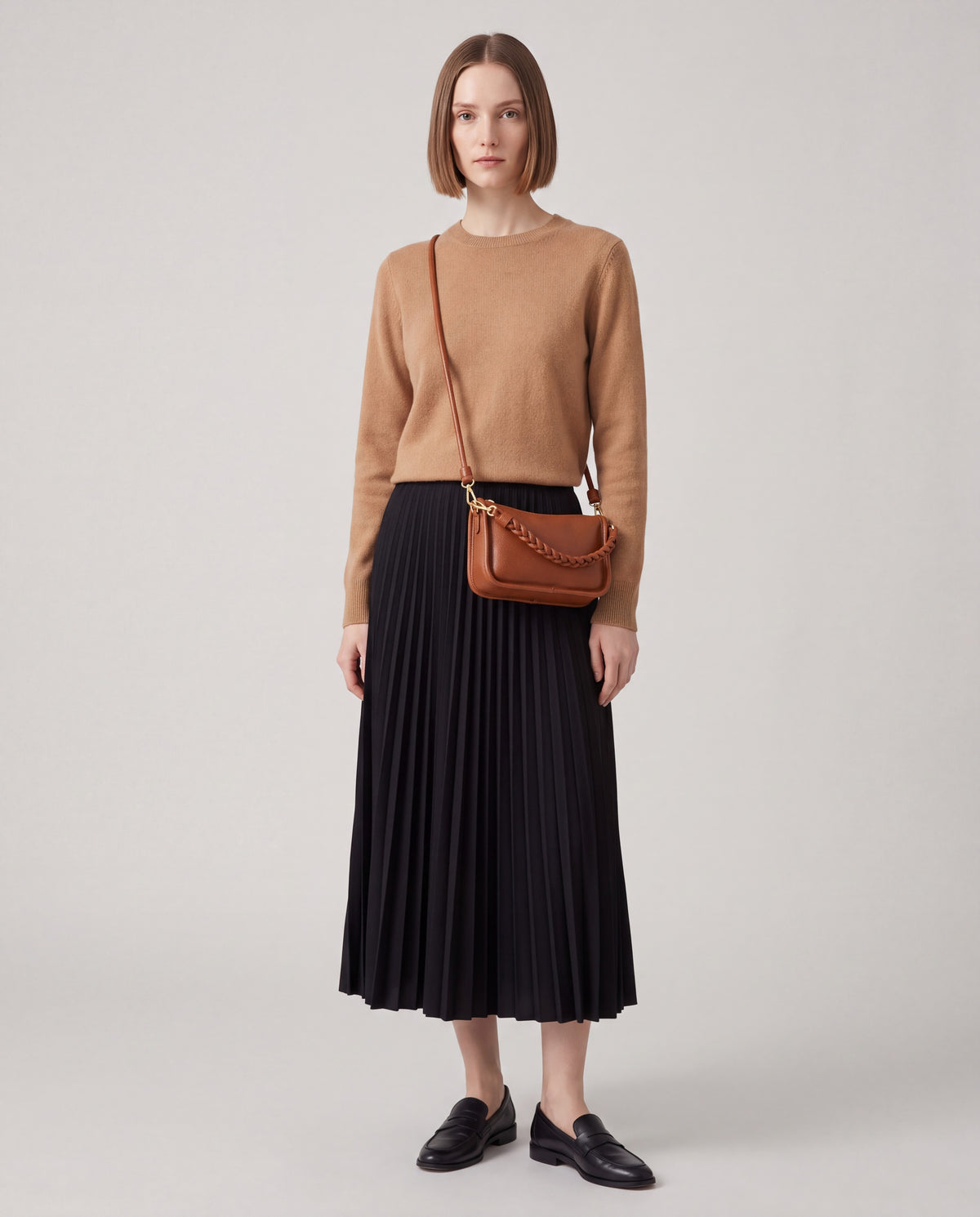 Lago bag in Cognac – worn by model, full length