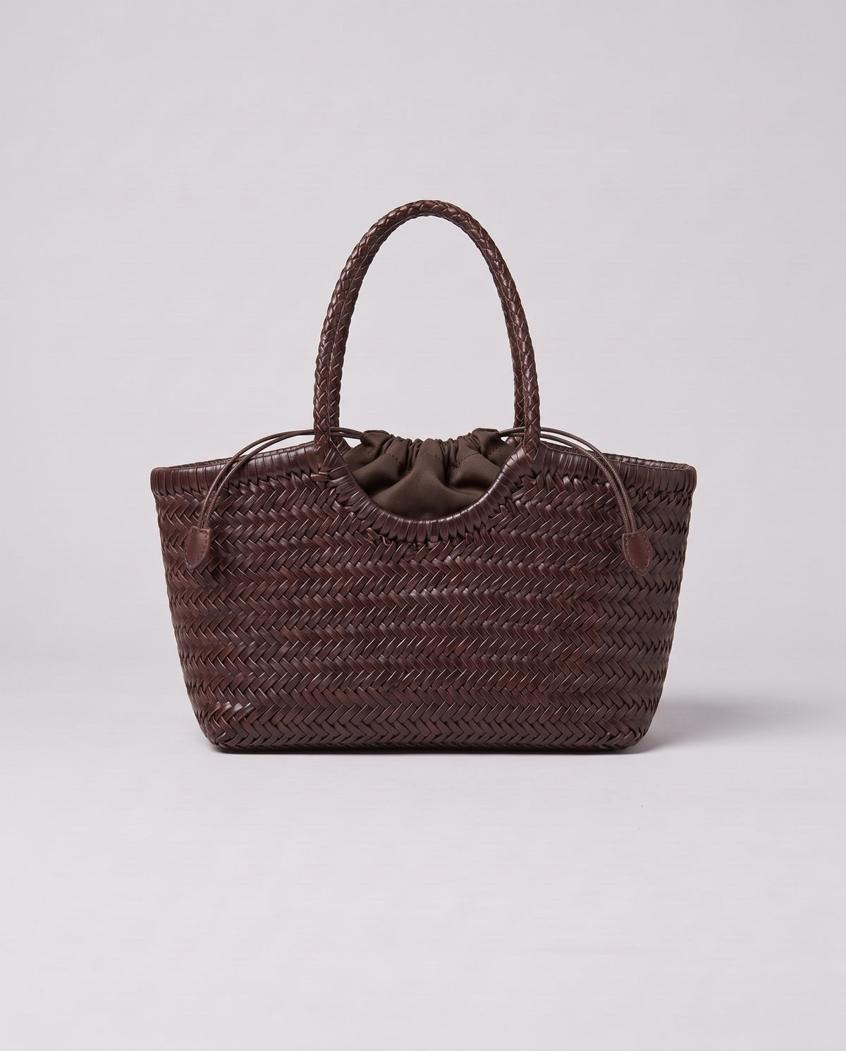 Valentina Lecce bag in Chocolate, front view