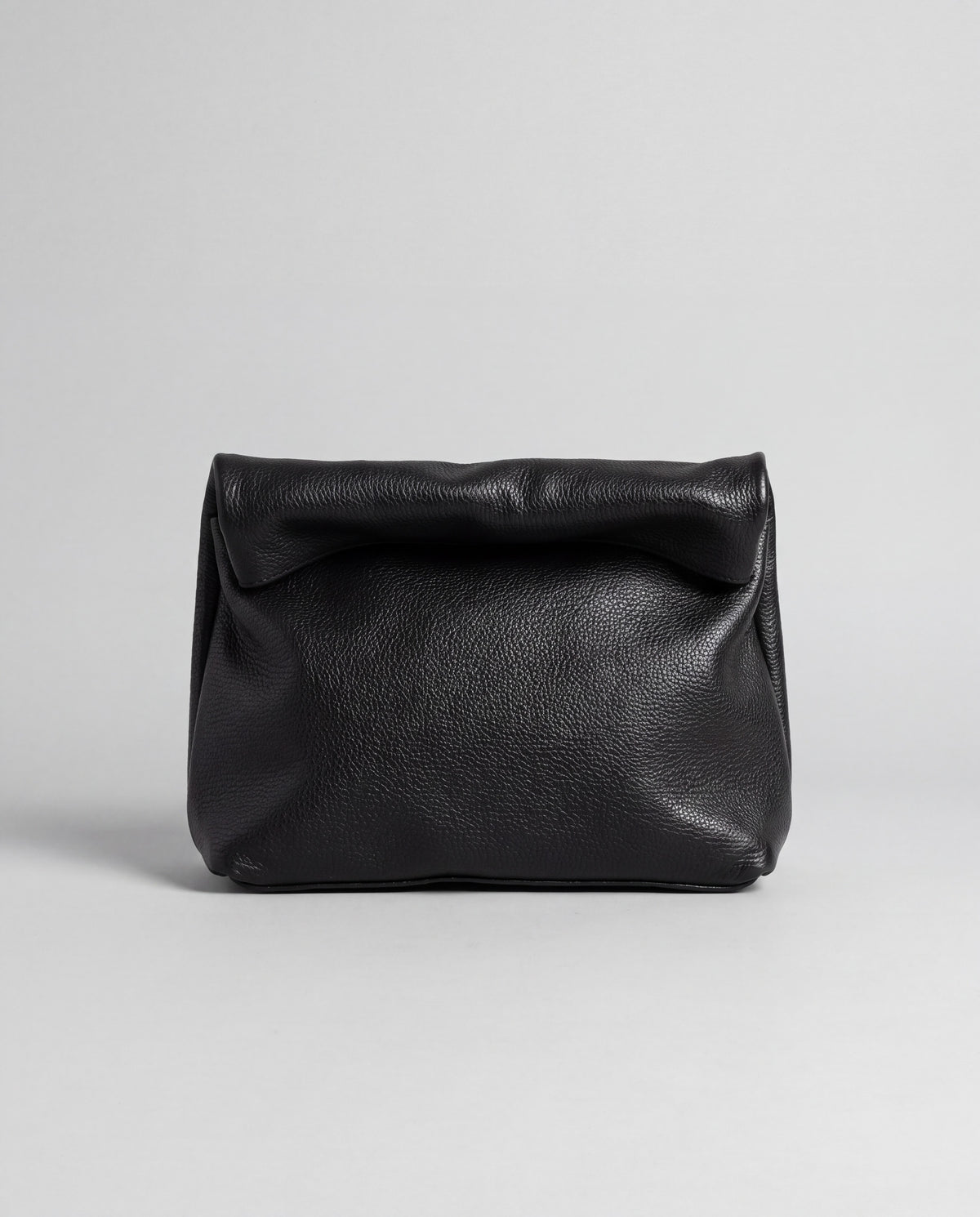 Lido bag in Black – front view