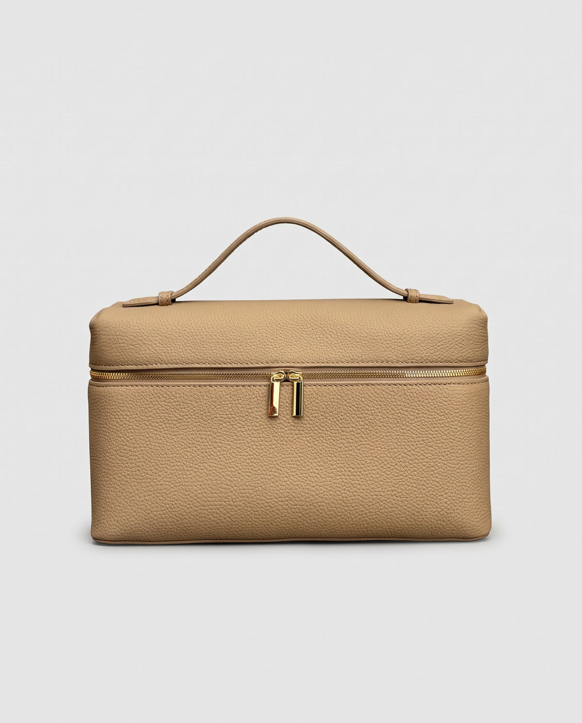 Orvieto pebbled leather vanity case in Stone – front view