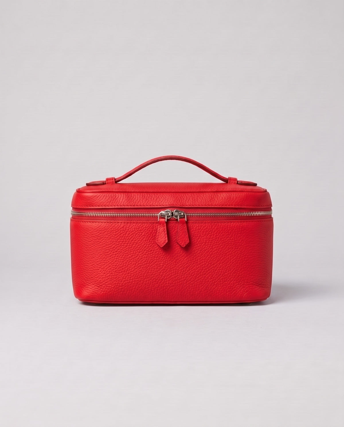 Valentina Orvieto Small top-handle bag in Red leather, front view