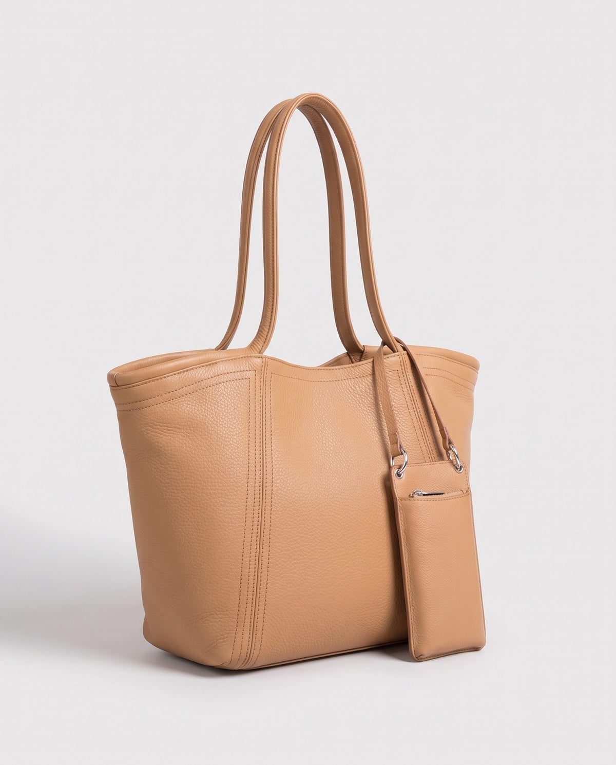 Prima leather tote in Tan – three-quarter view