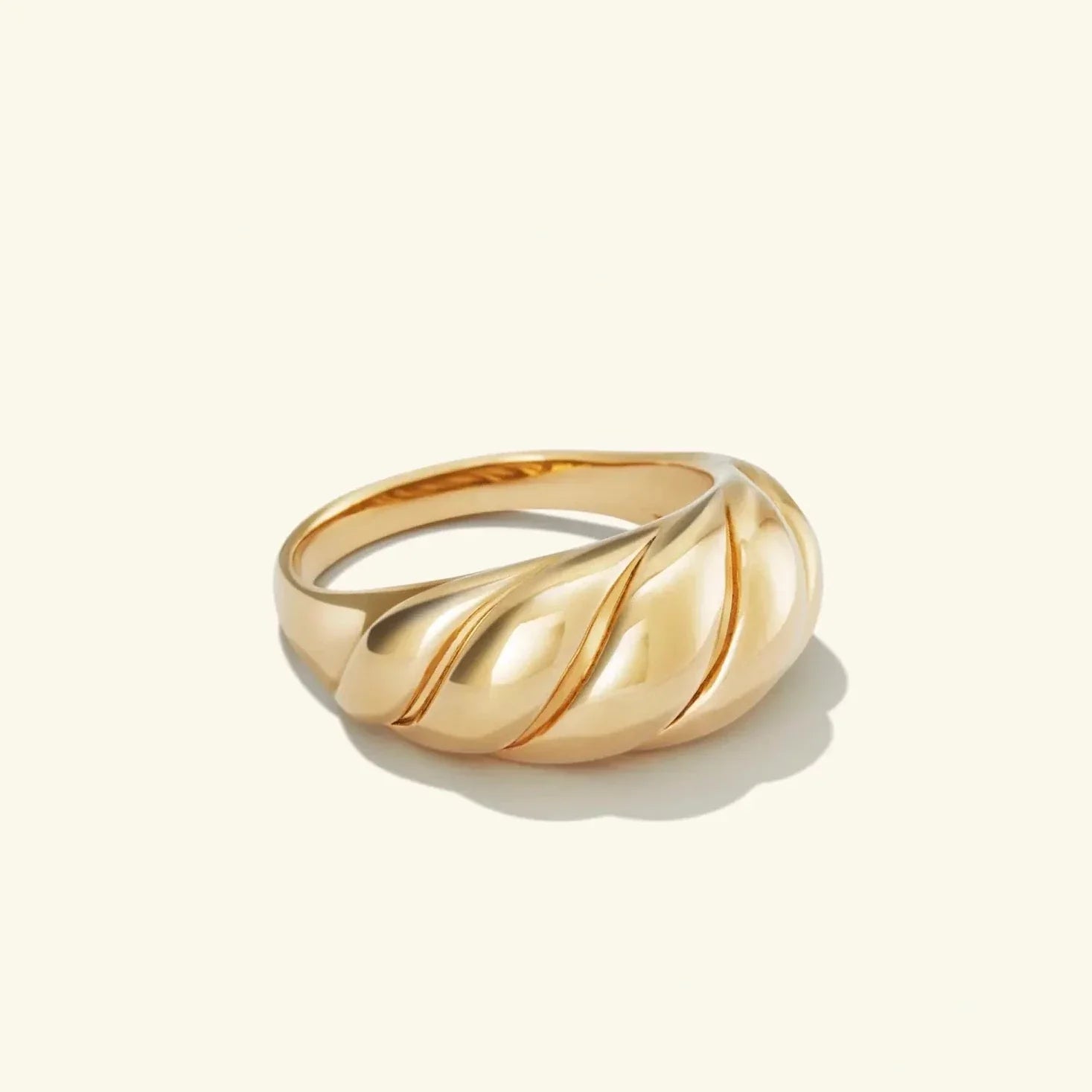 Thin Croissant Ring