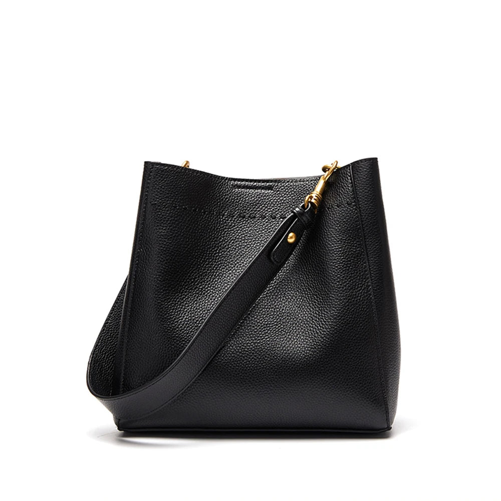 Valentina Ravello bucket bag in Black