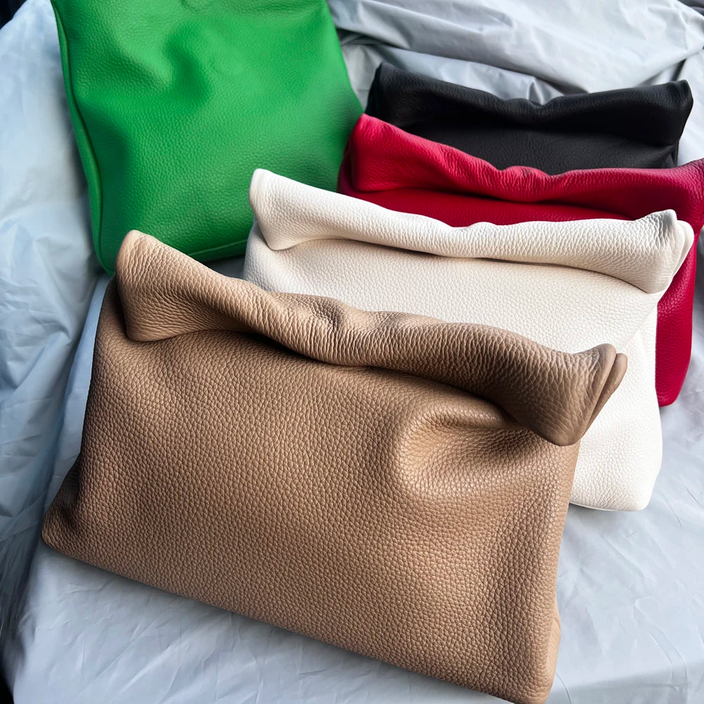 Valentina Lido top-handle bag in Camel, interior