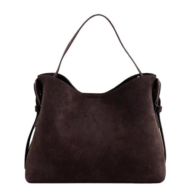 Valentina Duomo hobo in Coffee