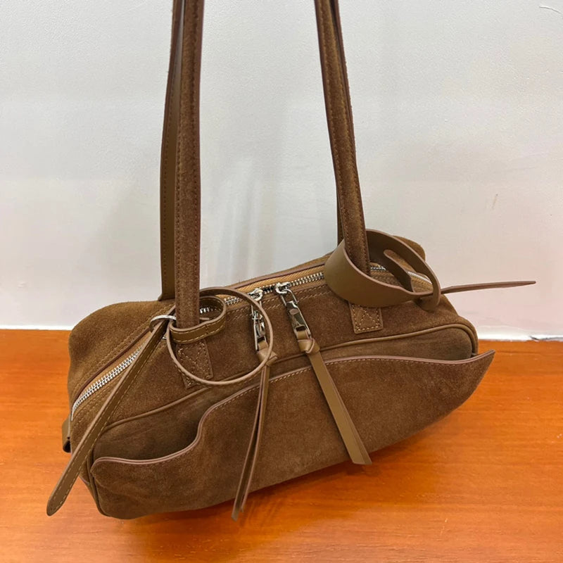Valentina Linea east west suede shoulder bag in Caramel