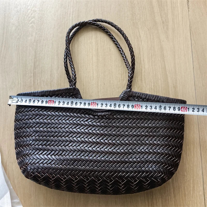 Valentina Lecce tote in Brown, detail