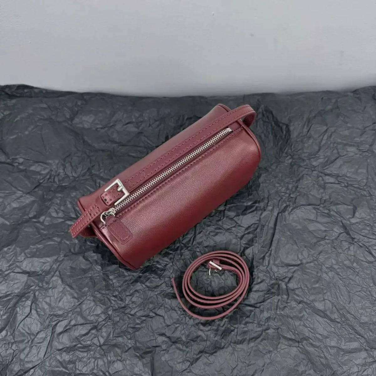 Valentina Alba crossbody bag in Burgundy
