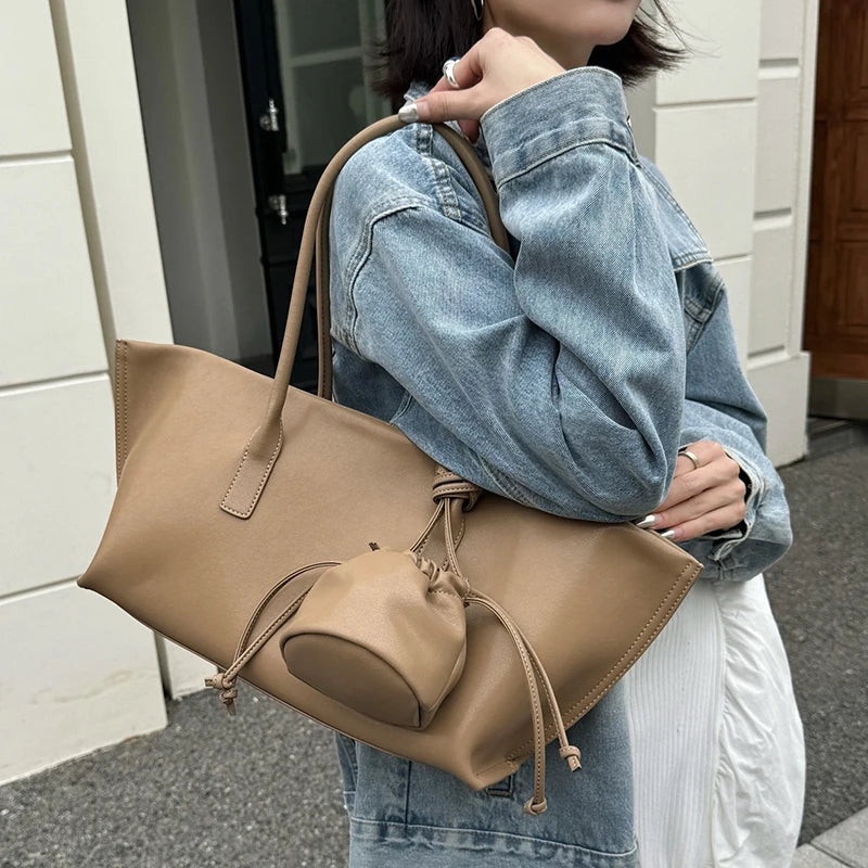 Valentina Noce tote in Khaki