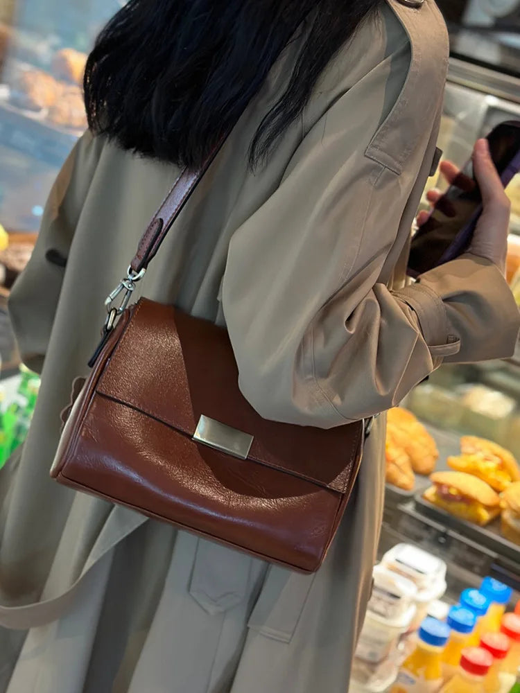Valentina Cedro crossbody bag in Coffee, worn
