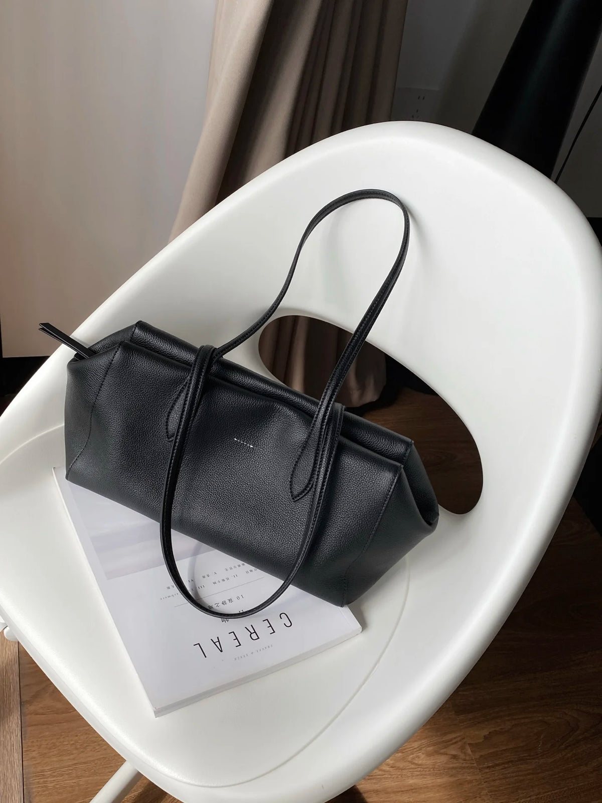 Valentina Modena tote in Black