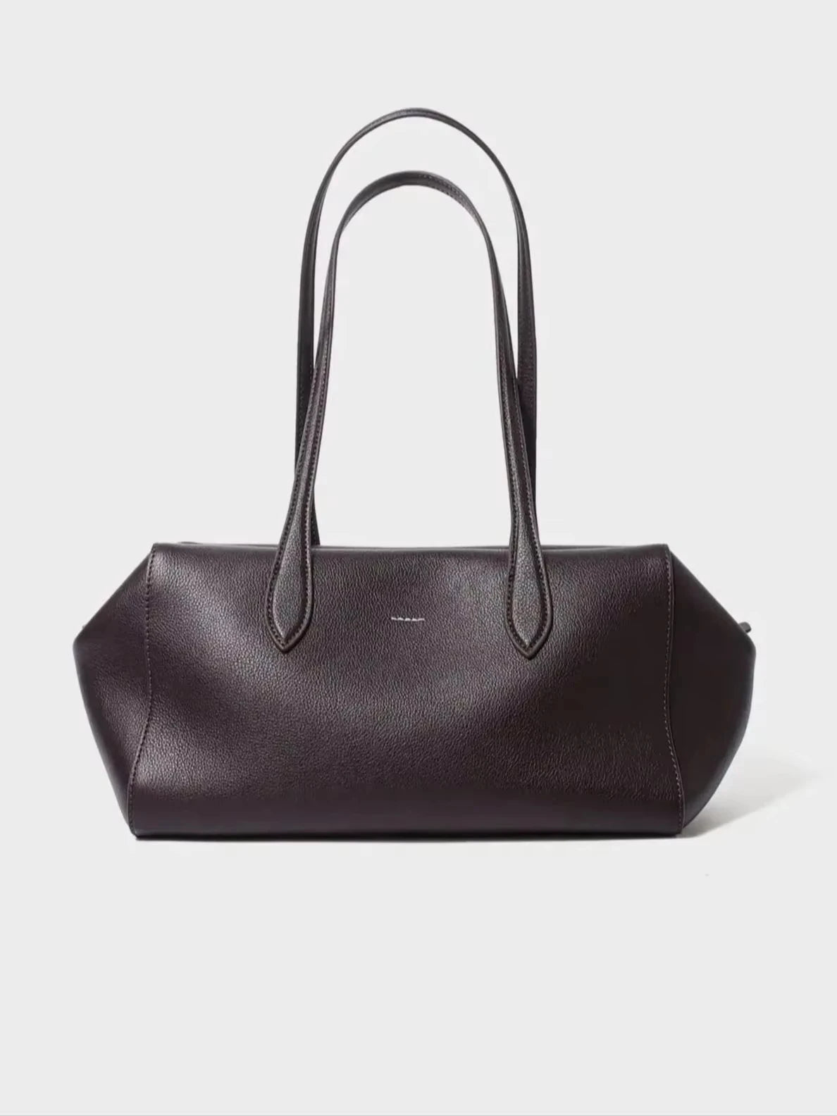 Valentina Cortina tote in Coffee